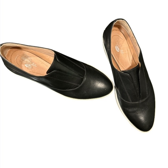 Dr. Scholls Original Collection woman's loafers‎ are in ECU, size 8M. - Picture 3 of 7